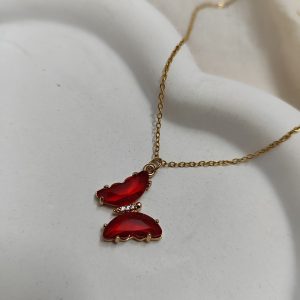 گردنبند پروانه قرمز