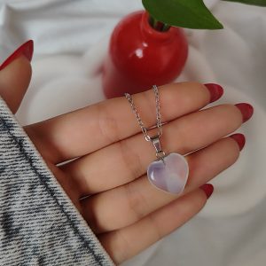 گردنبند قلب سنگی