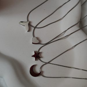 گردنبند مینیمال
