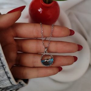 گردنبند وال آبی