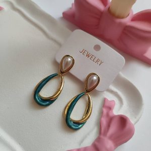 گوشواره میخی مدل اشک آبی فیروزه ای
