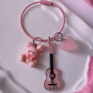 چارم بگ گیتار صورتی